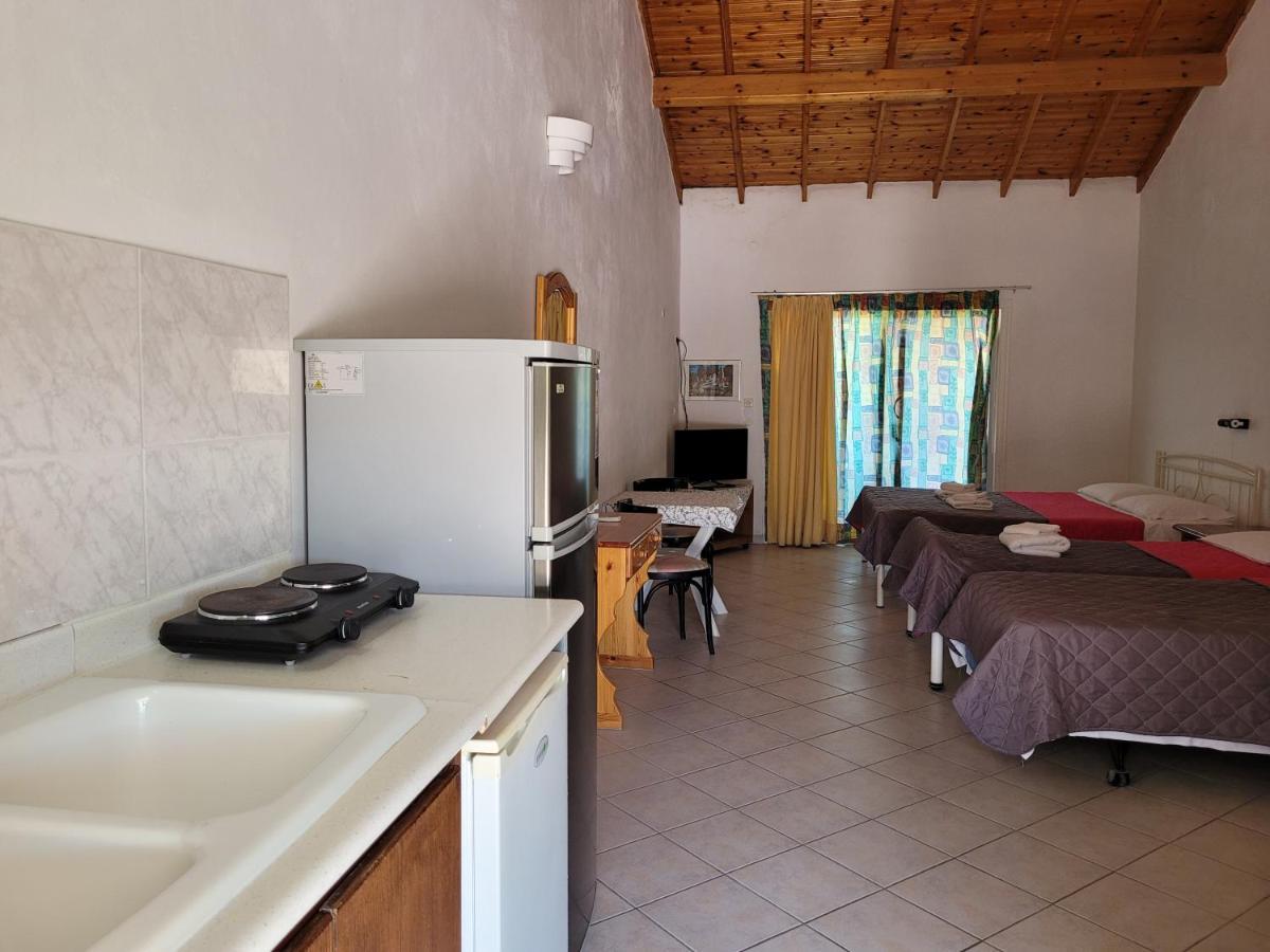 Gardenos Hotel Vitaládesz Kültér fotó