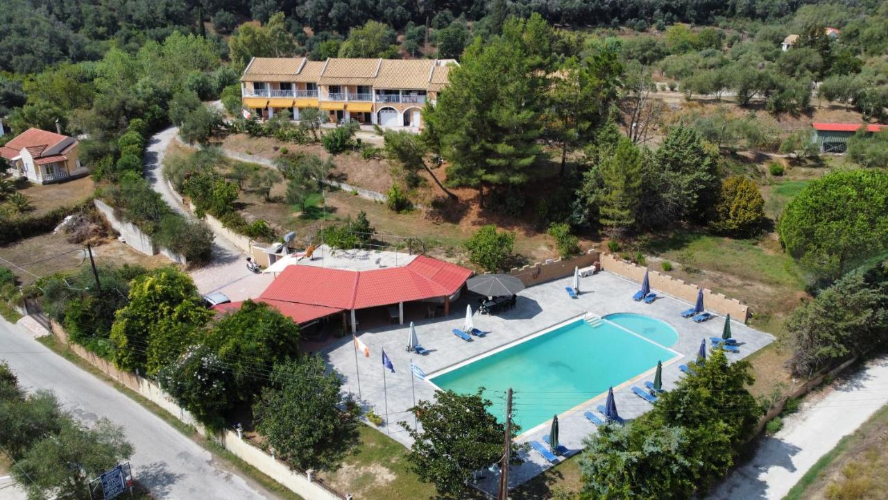 Gardenos Hotel Vitaládesz Kültér fotó