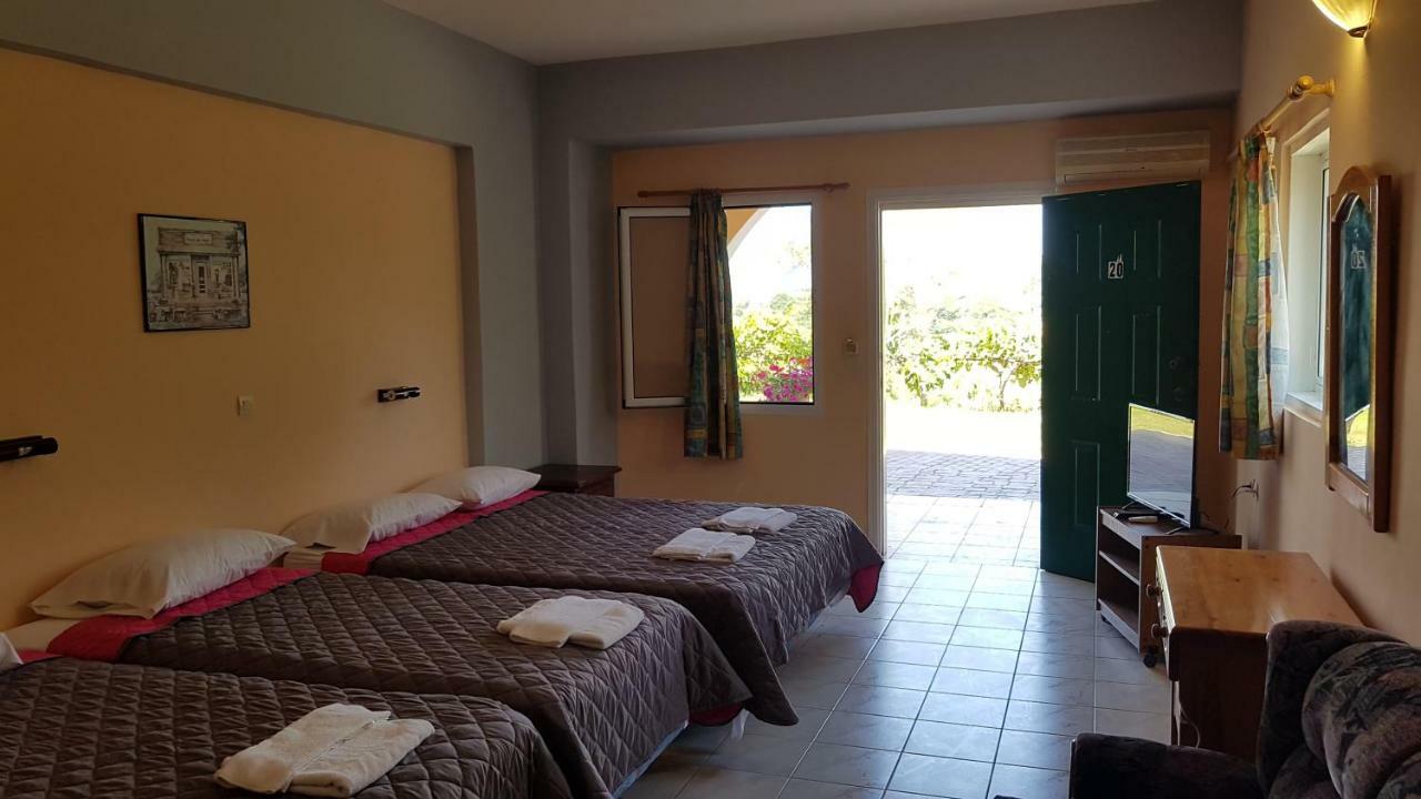 Gardenos Hotel Vitaládesz Kültér fotó