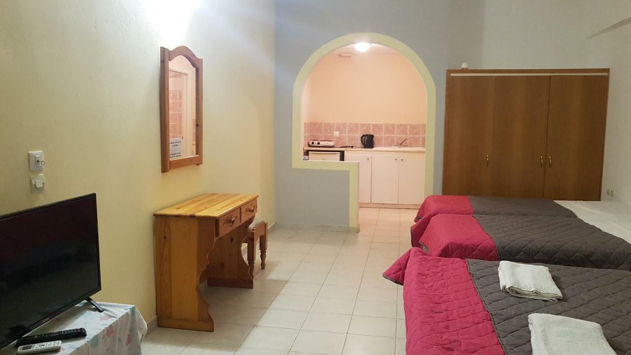 Gardenos Hotel Vitaládesz Kültér fotó