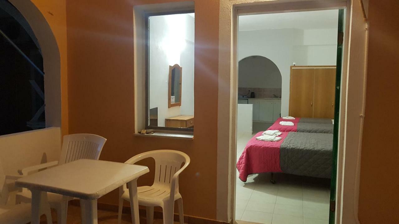 Gardenos Hotel Vitaládesz Kültér fotó